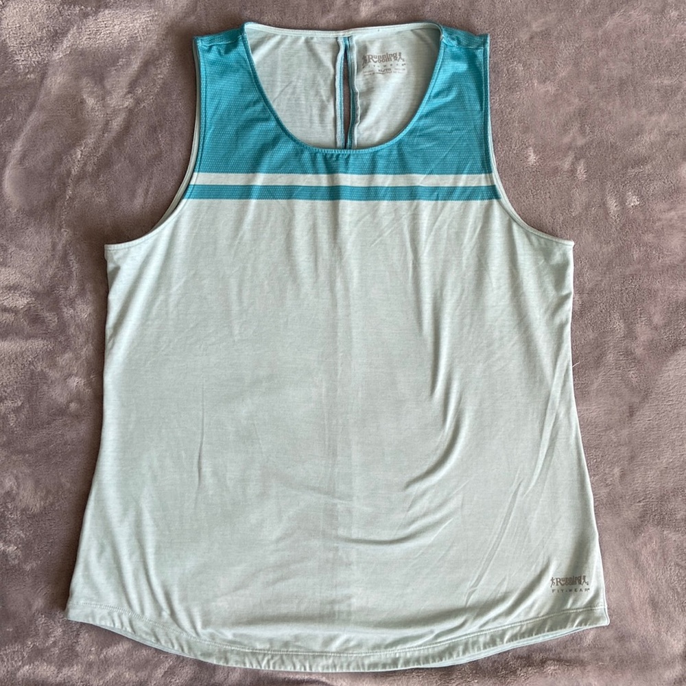 Running Room tank top women’s size xl